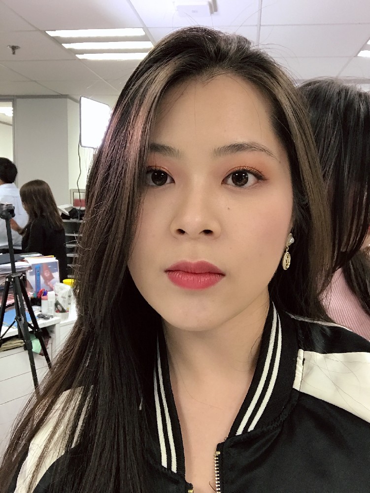 A177 (354P+7V） 中国女 普通真实少妇美女，有很多出去玩的照片，也有很多自拍照片，视频也是有的