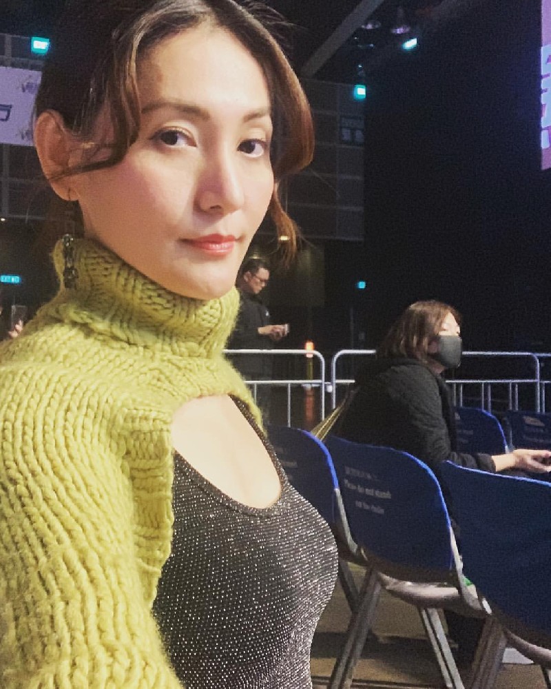 A165（331张图+22个视频）中国女 台湾中年女人套图素材_喜欢世界旅游，基本是夏天的照片，视频带自拍