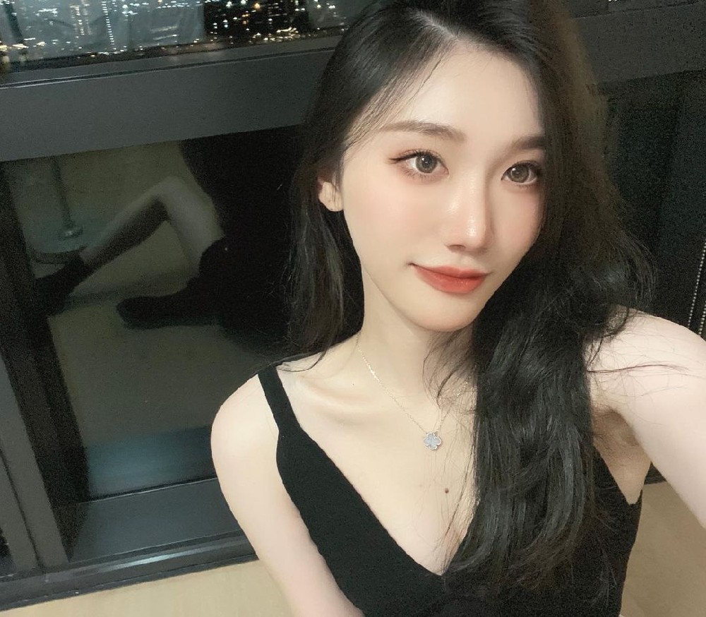 C034 图片982张 视频0个 - 中国女 气质 女神 少妇 旅游 美食 日常