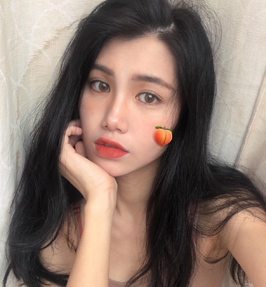 C017 图片1741张 视频37个 -中国女 香港真实素颜学生少女 真实美女 旅游 学习 日常生活