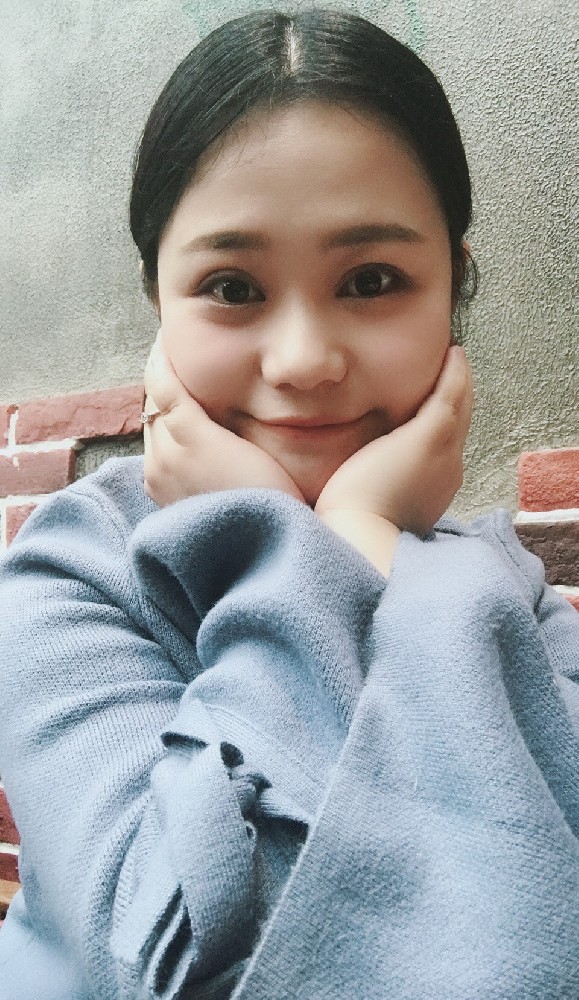 L073 图片340张 视频3个 中国女 素颜真实无美颜无滤镜