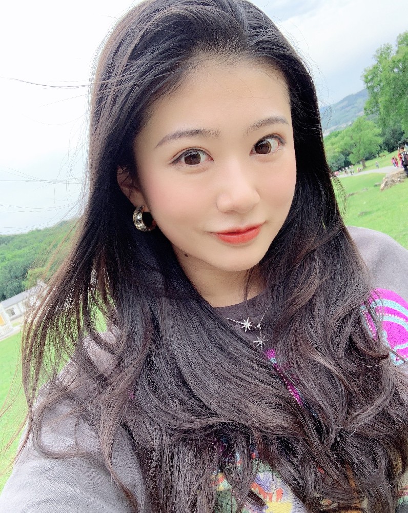 L082 图片388张 视频9个 中国女 素颜真实无美颜无滤镜