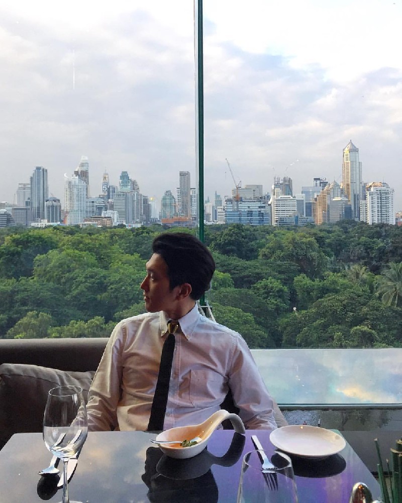 F033（612张图+58个视频）韩国帅哥套图素材_职业建筑设计师，长期生活在巴黎，正面和个人自拍很少，视频没有自拍