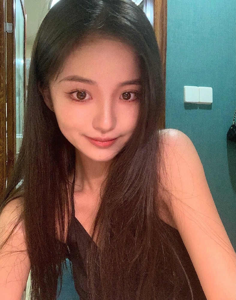 A138 图片328张 视频12个 中国女 小姐姐 可爱 性感 清纯 真实 素颜