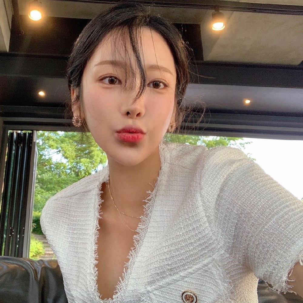 C128 图片1822张 视频11个 - 中国女 性感 小姐姐 美女 白富美 旅游 美食 日常生活