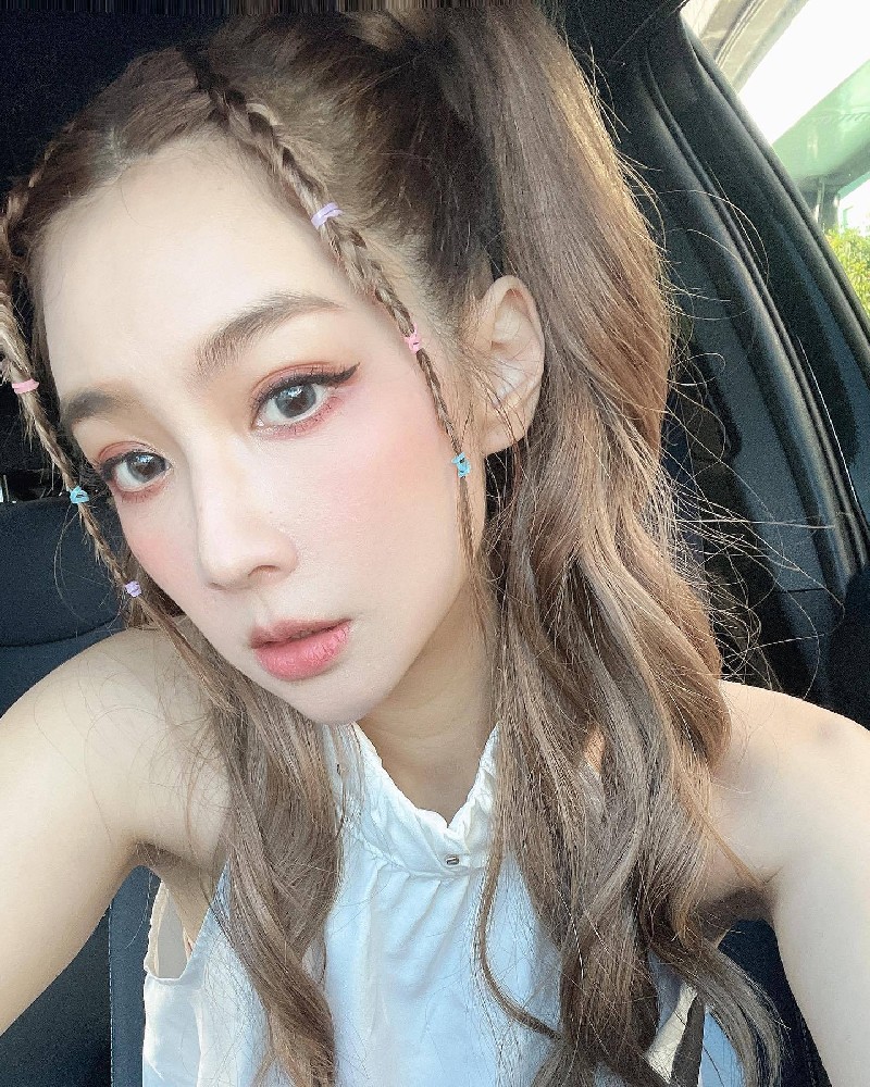 N056 照片1530张 视频75个 台湾 宝妈 有宝宝素材 日常动态丰富