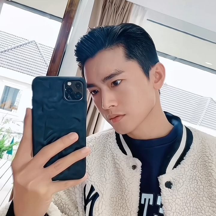 D255 照片3083张 视频286个 越南 年轻帅哥 自拍多