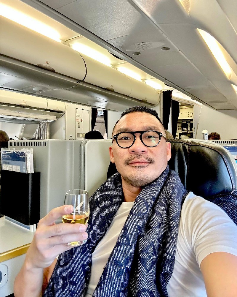 D264 照片2040张 视频7个 中国男 成熟 男士 日常 生活 旅游 高端生活 宴会合影多