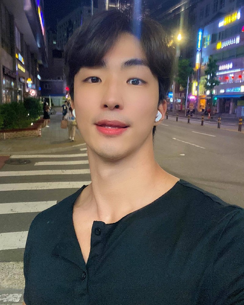 D417 照片295张 视频7个 韩国 肌肉 阳光型男 日常生活 旅游 健身