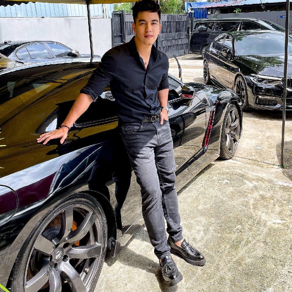 D445 照片918张 视频50个 马来西亚 富二代 奶爸 宝妈 豪车 日常生活 旅游 健身