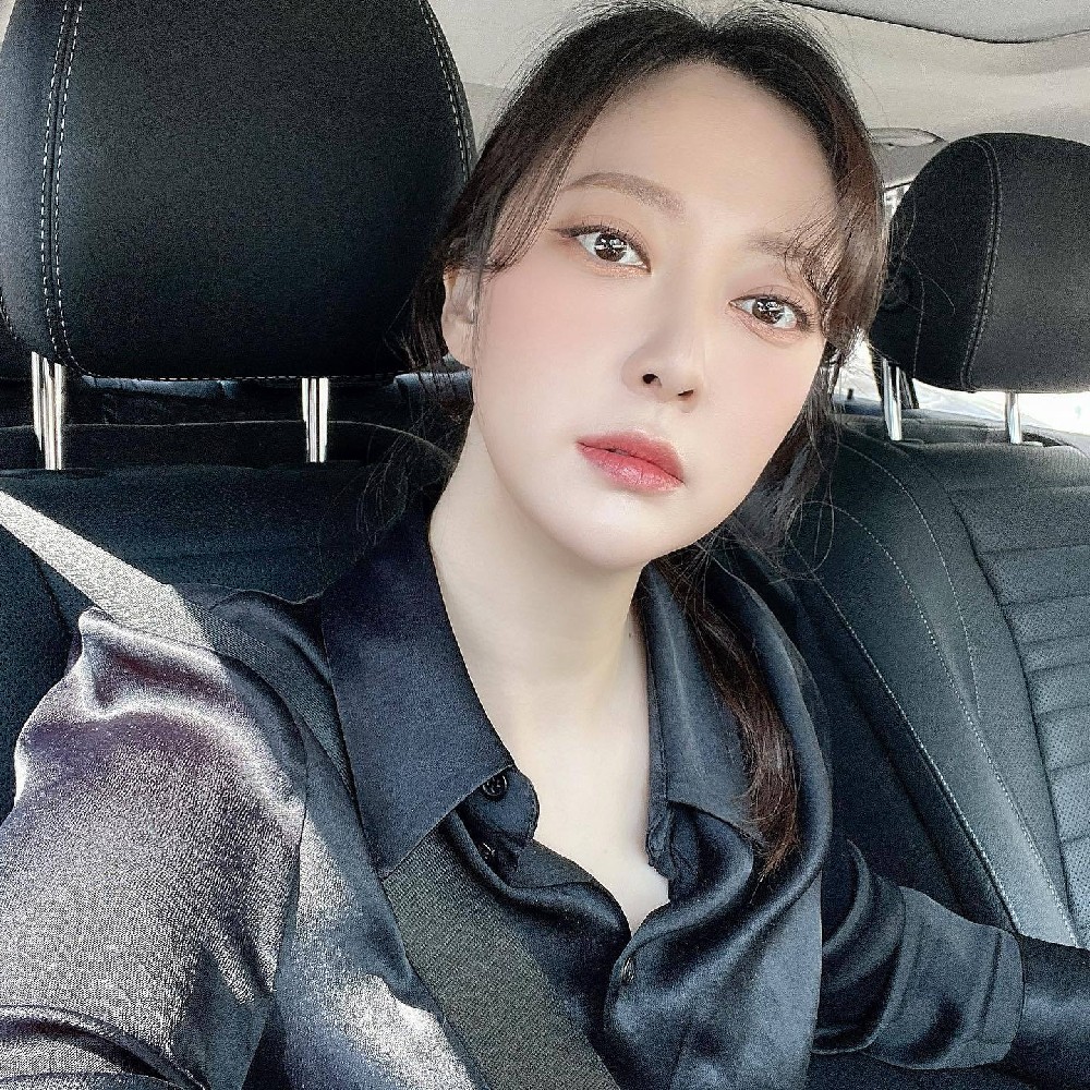 A311 照片2948张 视频34个 韩国 中年女人 生活日常 美食聚会 健身 旅游