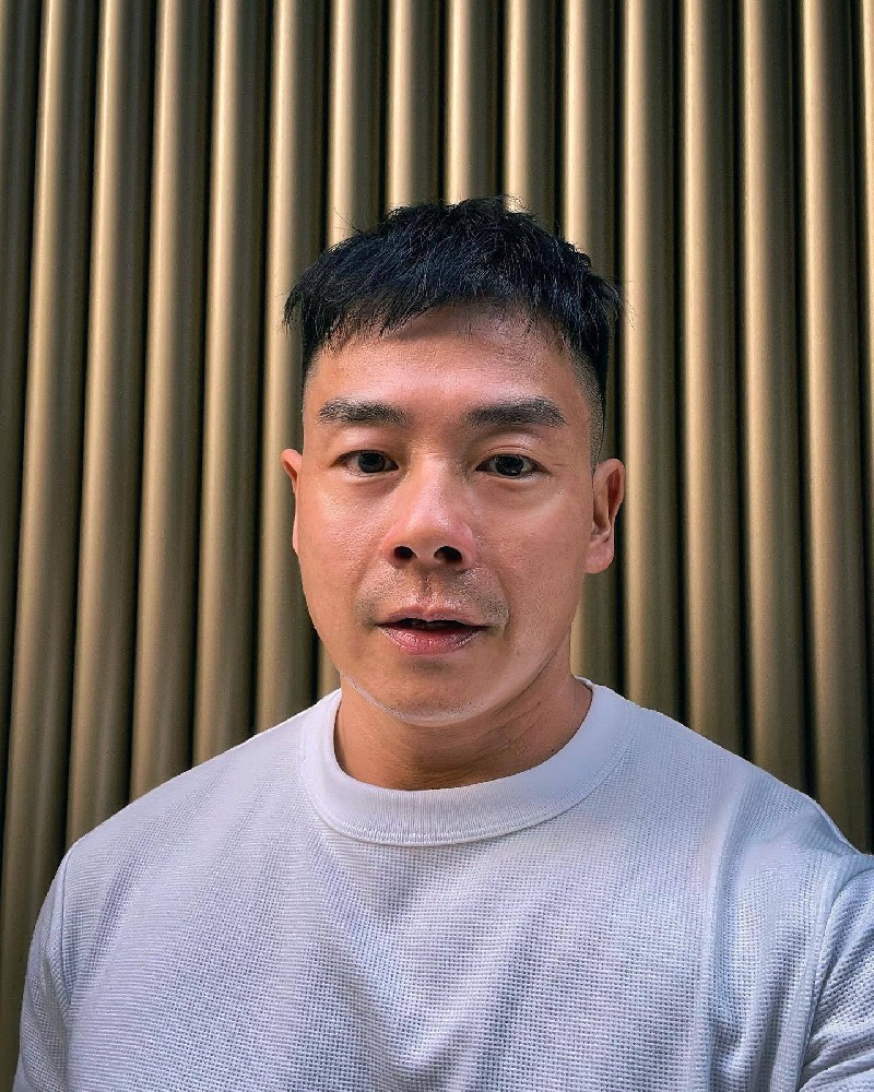 D512 照片680张 视频69个 香港 大叔 生活日常 旅游 健身