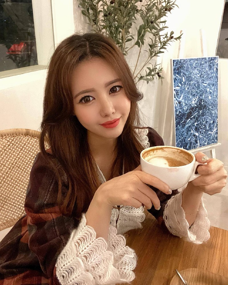 A319 照片1306张 视频19个 韩国 气质宝妈 生活日常 美食 健身 旅游