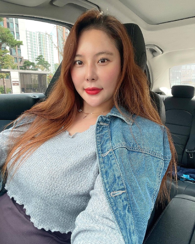 A321 照片1173张 视频9个 韩国 气质宝妈 生活日常 旅游 健身