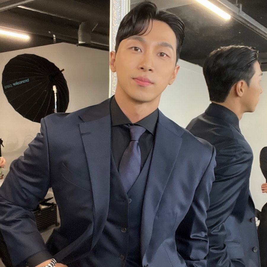 D524 照片2050张 视频294个 韩国 健身教练 生活日常 旅游 健身