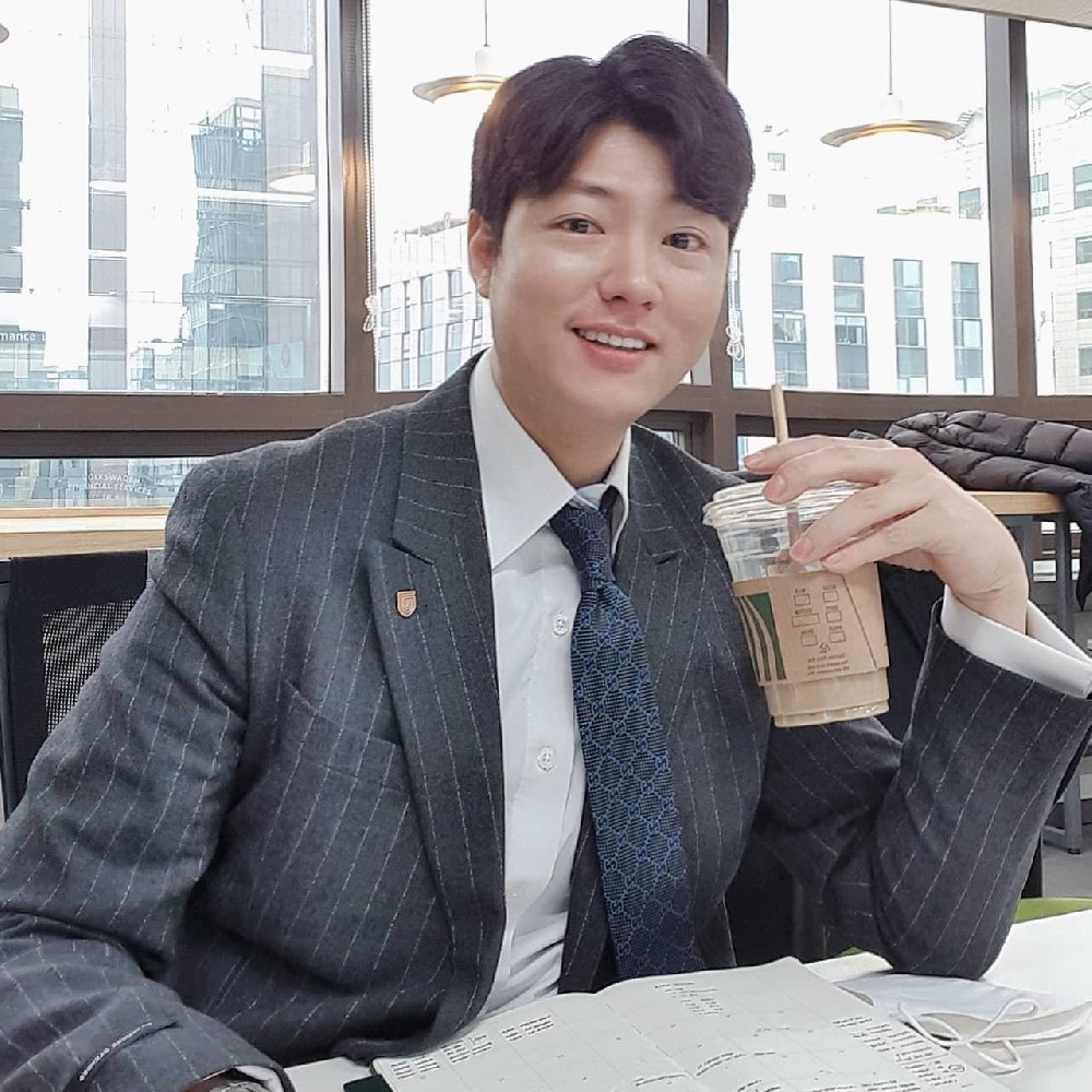 D557 照片1406张 视频9个 韩国 企业老板 奶爸宝妈 生活日常 旅游健身