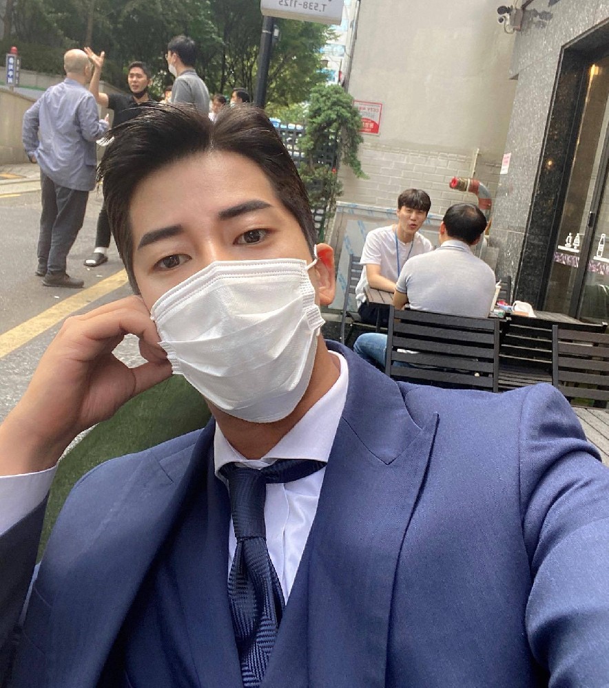 D573 照片657张 视频12个 韩国 企业白领 奶爸 生活日常 旅游 工作