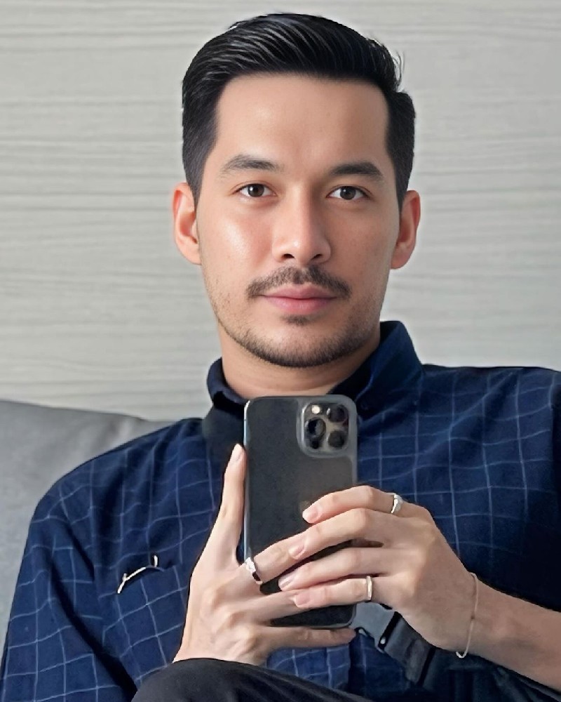 D630 照片1633张 视频50个 泰国 有生活素材  游玩素材 睡前自拍素材 家里自拍素材  朋友聚餐素材 等