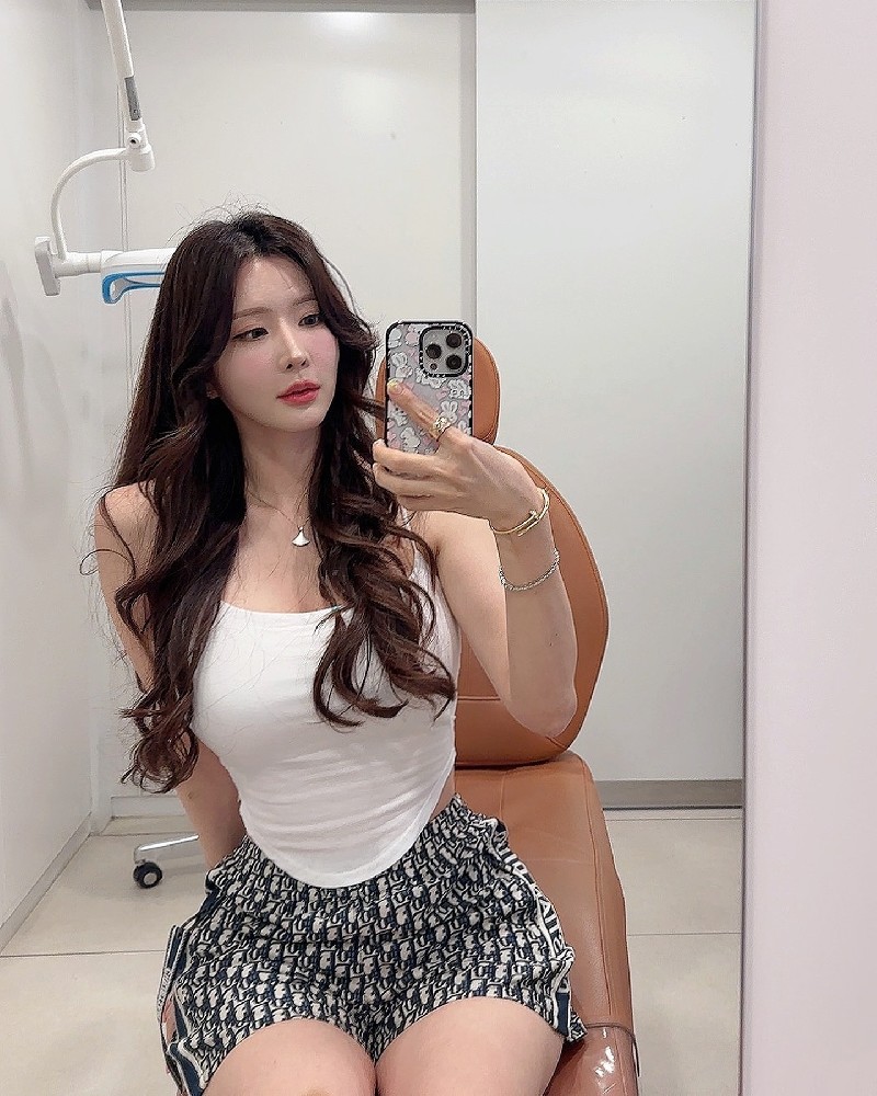 A381 照片3644张 视频525个 韩国 气质美女 生活日常 旅游健身