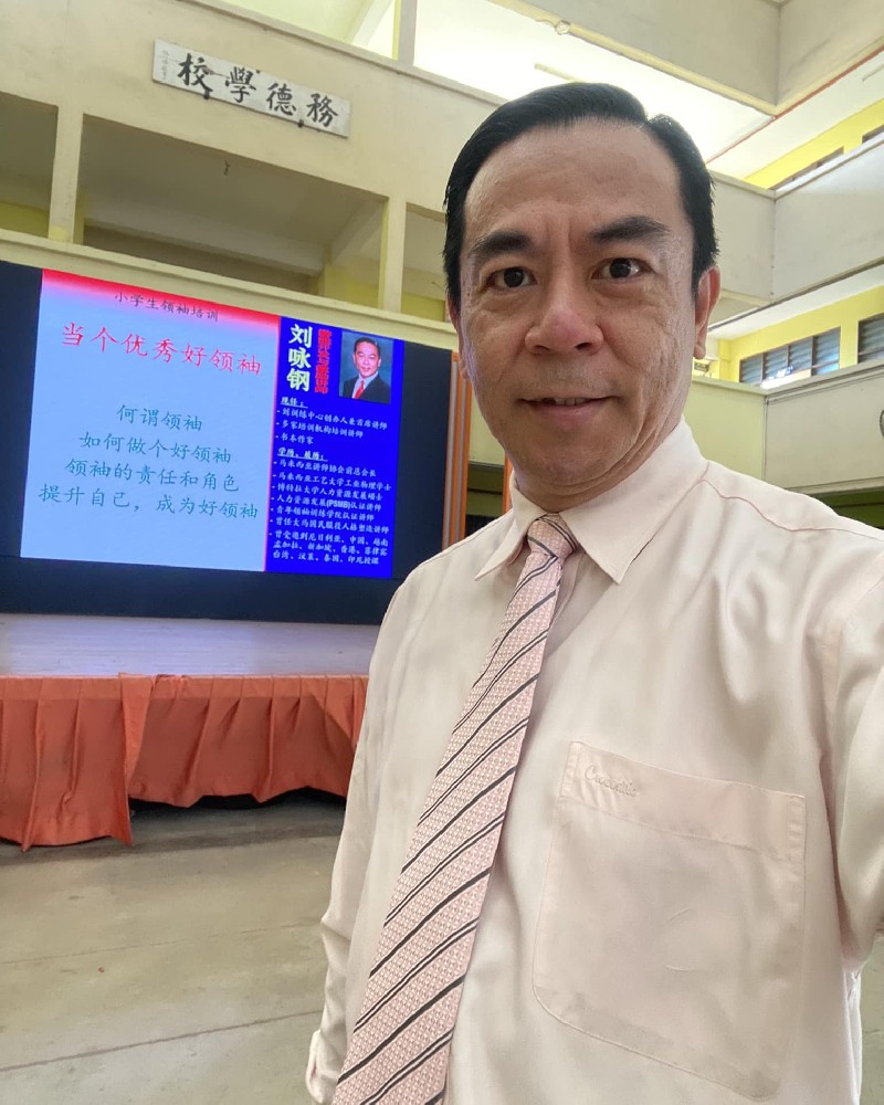 D683 照片1893张 视频29个 马来西亚 成熟大叔 奶爸 生活日常 旅游健身