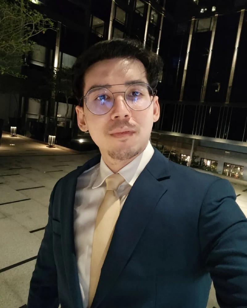 D700 照片232张 视频41个 泰国 曝光量特低   西装成熟大叔部分视频适合卡虚拟摄像头