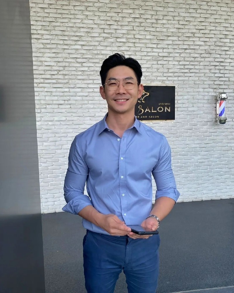 D705 照片2119张 视频65个 泰国 年轻男 生活日常 马拉松 运动健身 职业装 旅游 自拍