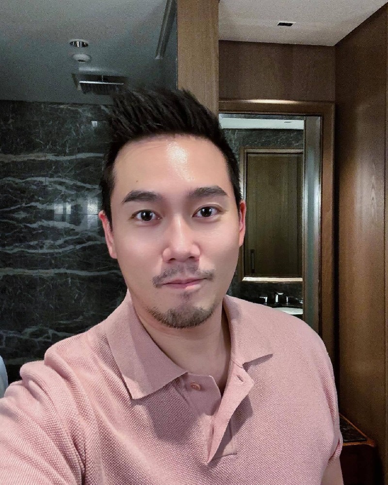 D727 照片136张 视频7个 香港 气质帅哥 曝光率低