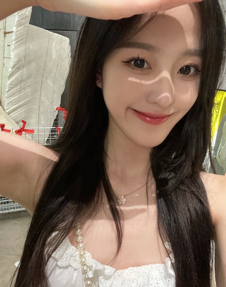 A399 照片415张 视频79个 中国女 少女 学生 可爱 生活日常 旅游