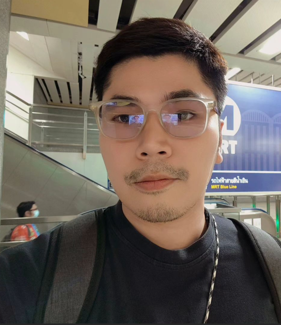 D743 照片1295张 视频42个 泰国 男 生活日常 旅游健身