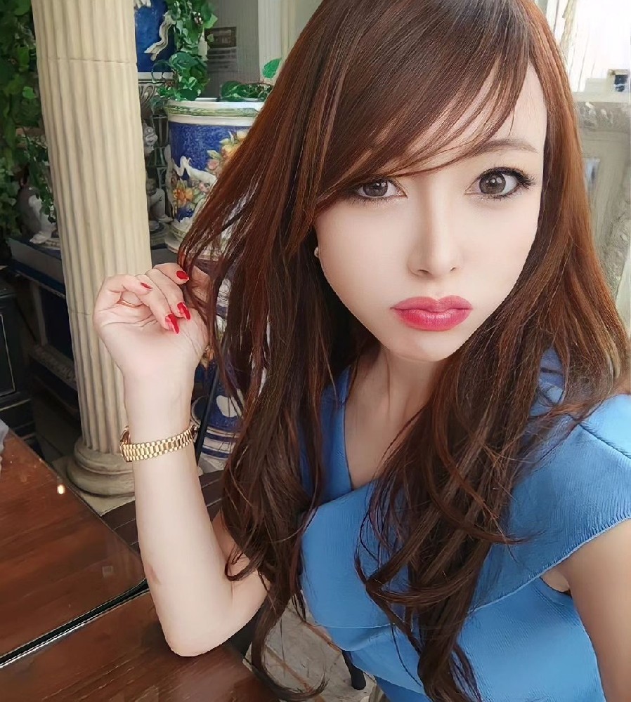 A451 照片1016张 视频1433个 日本女 成熟气质少妇 生活日常 旅游 自拍多 自拍视频多