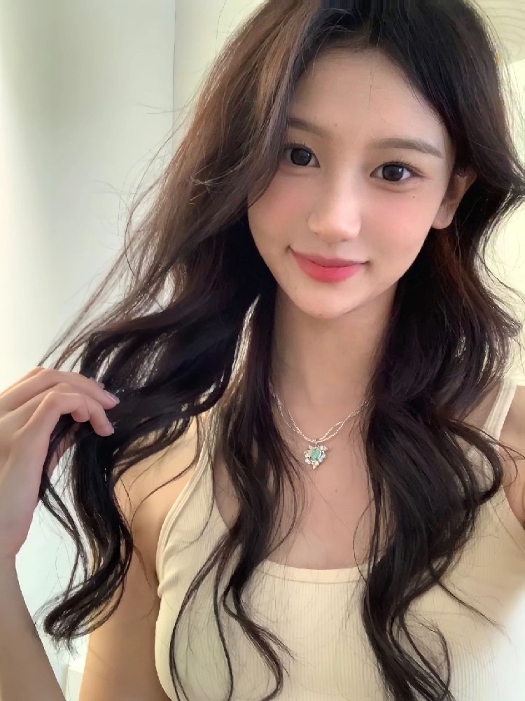 A458 照片769张 视频45个 中国女 年轻气质美女 生活日常 旅游