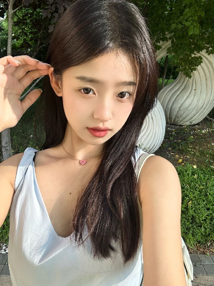 A464 照片574张 视频21个 中国女 可爱萝莉 学生 清纯 生活日常 旅游