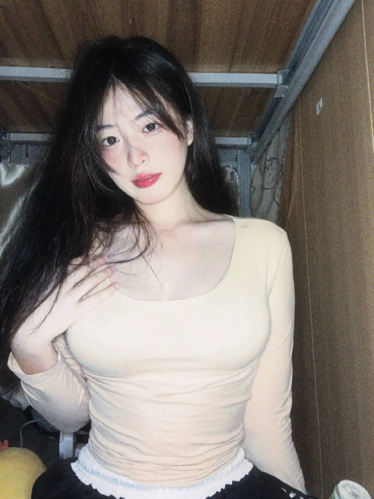 L118 照片312张 视频123个 中国女 少女 学生 可爱 真实 视频多