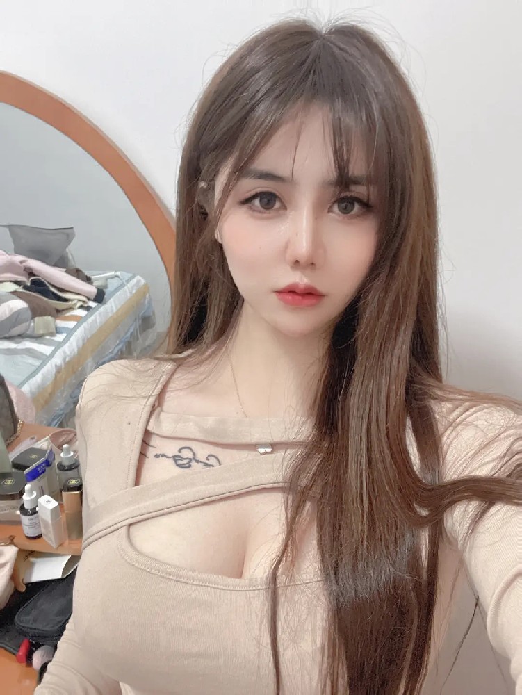 L139 照片309张 视频109个 中国女 美女 少妇 性感 真实 自拍多 视频多