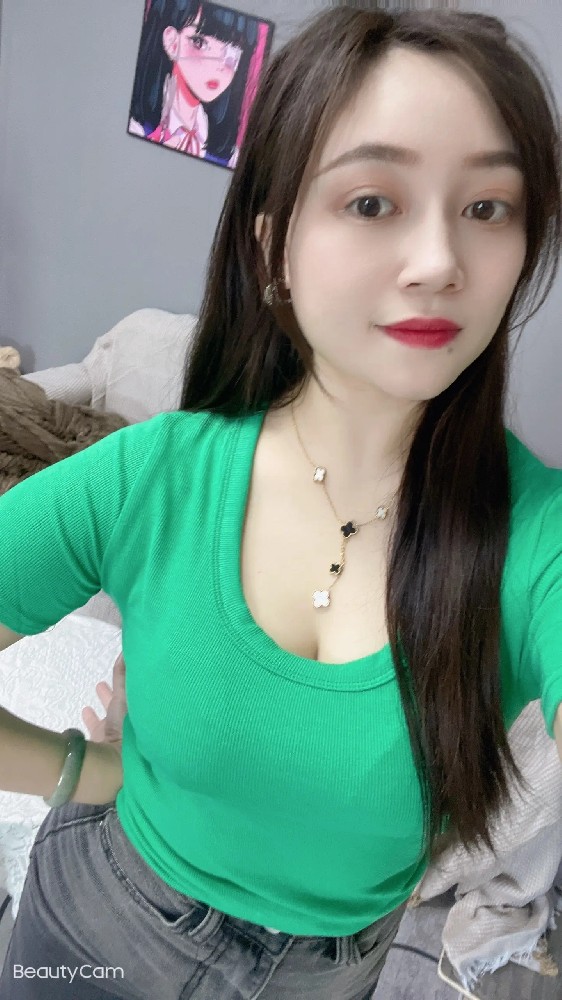 L151 照片597张 视频285个 中国女 真实少妇美女 视频多