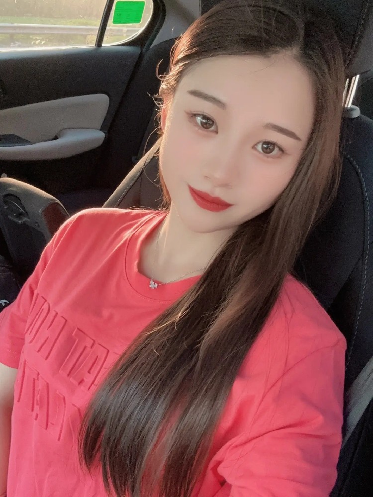 L194 照片450张 视频5个 中国女 少妇 小姐姐 美女 可爱 真实 自拍多