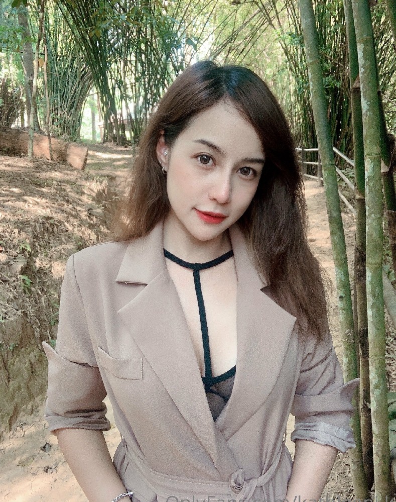 G966 照片526张 视频48个 同人私密 气质美女 性感擦边 大尺度