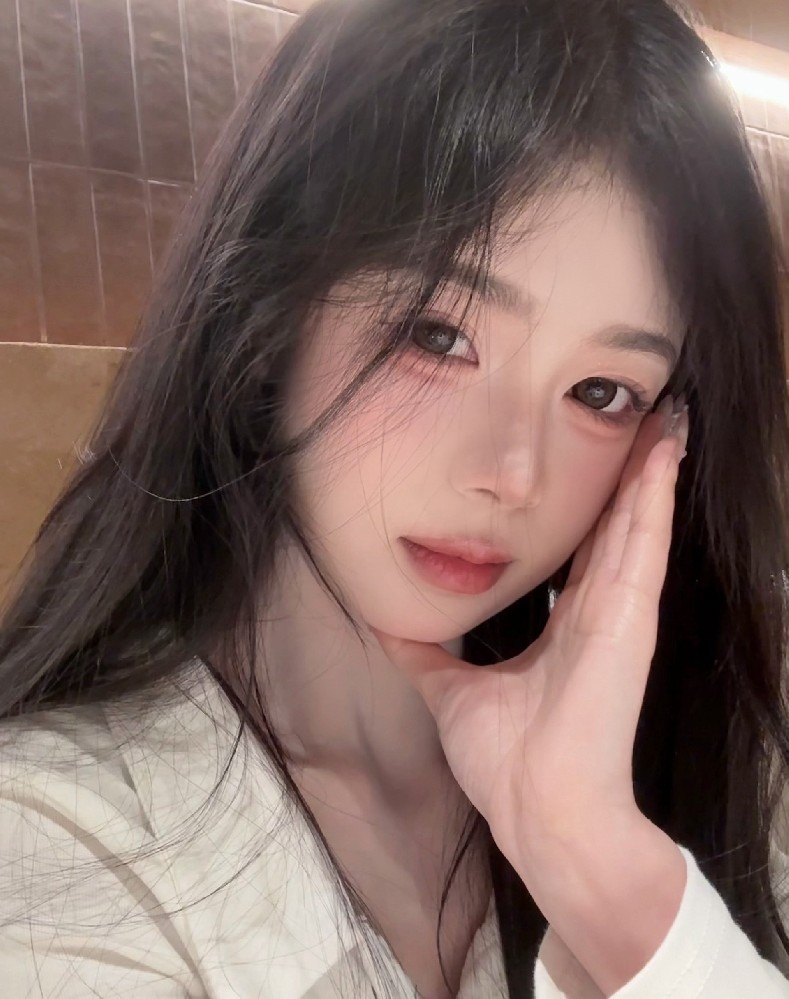 A546 照片1010张 视频117个 中国女 小姐姐 学生 真实 可爱 生活日常