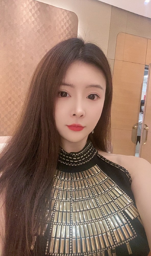 A605 照片377张 视频397个 中国女 气质美 大长腿 丝袜