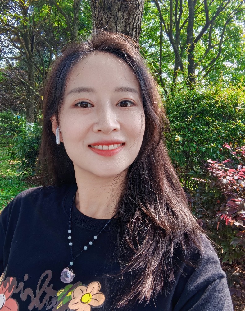 A608 照片325张 视频19个 中国女 气质少妇 健身 瑜伽 真实