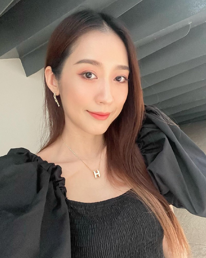 A615 照片3291张 视频161个 泰国 高颜值气质美女 白富美 生活日常 旅游