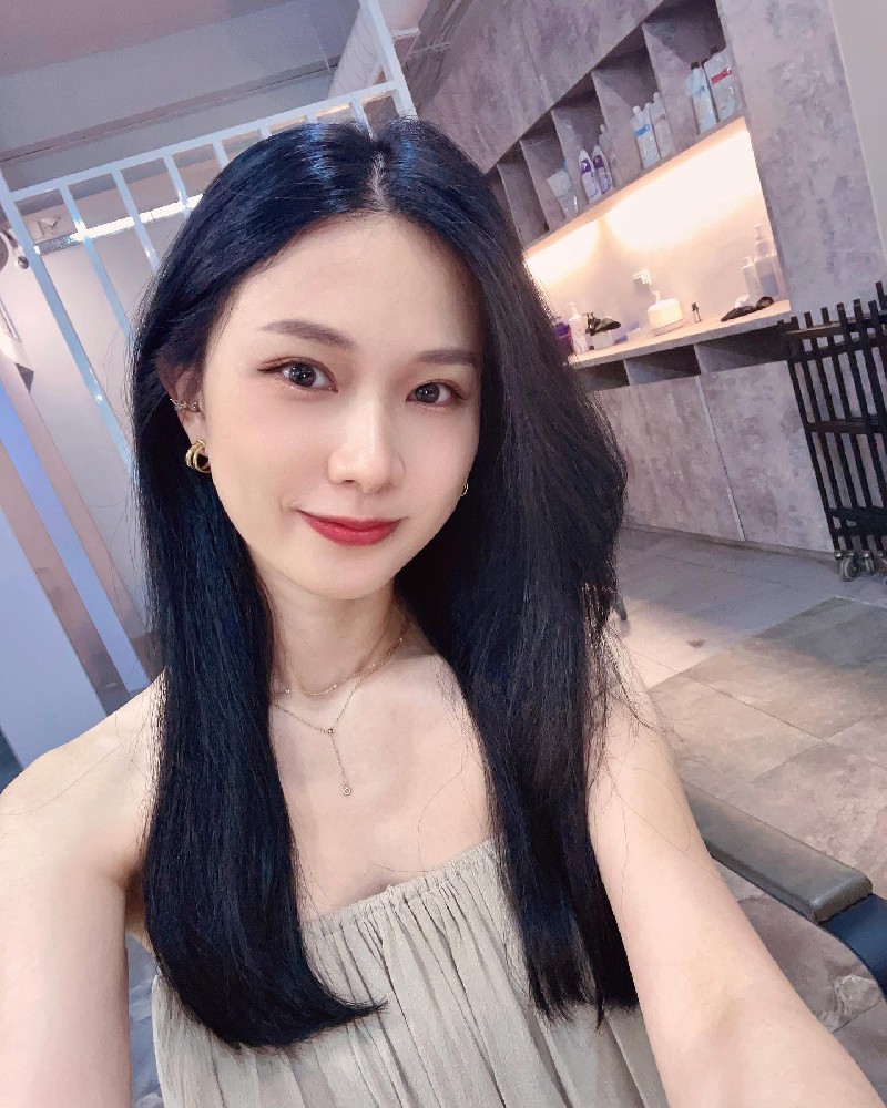 A690 照片2388张 视频337个 台湾 美女 日常 生活 旅游 自拍多