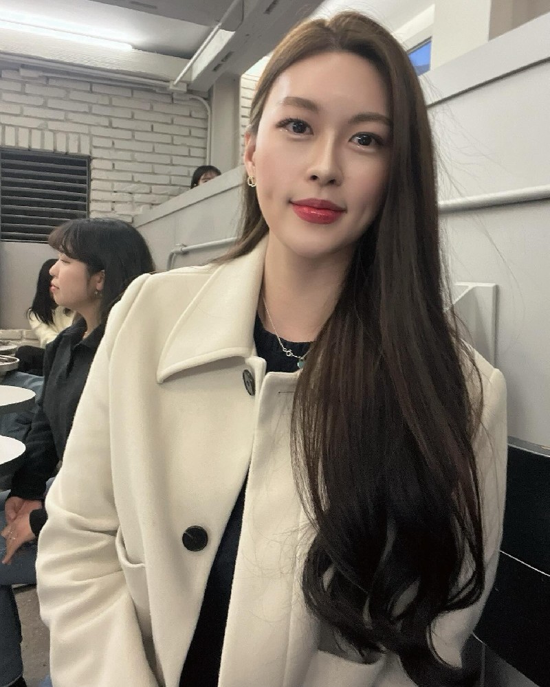 A761 照片1032张 视频8个 韩国 空姐 生活日常 旅游 工作