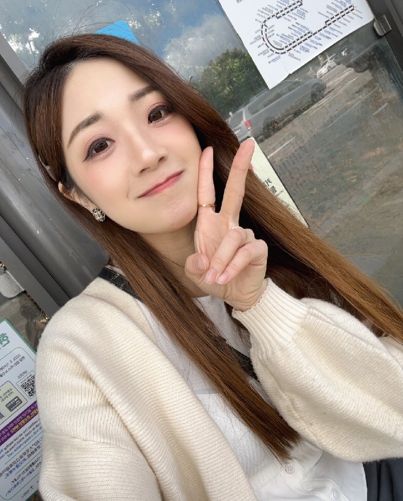 A773 照片4245张 视频399个 台湾 美女街舞老师 生活日常 旅游 工作