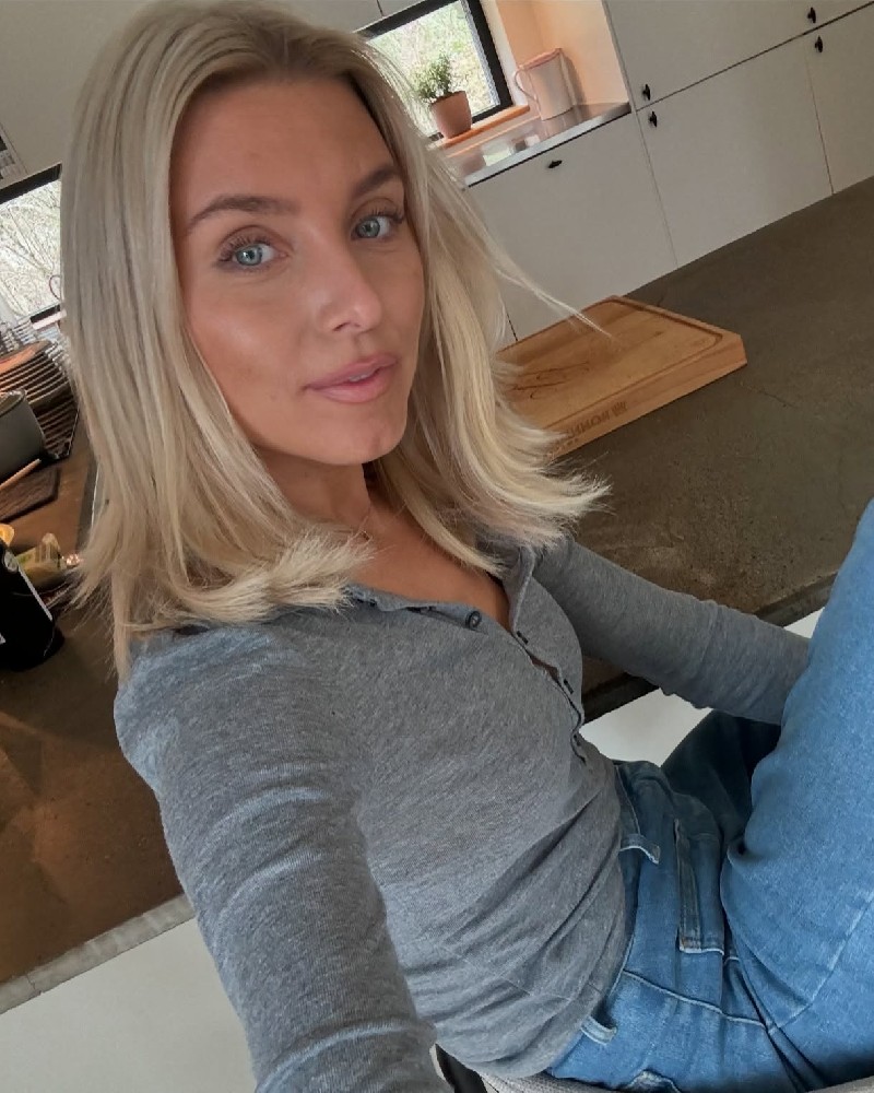 N131 照片5396张 视频463个 欧美 宝妈 日常 生活 带娃