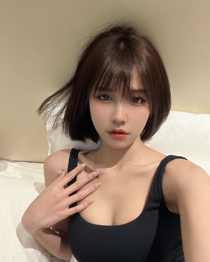 A795 照片2591张 视频142个 马来西亚 美女 生活日常 旅游 健身