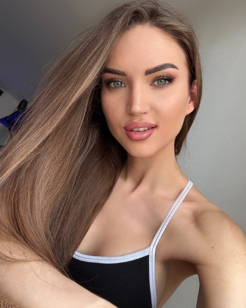 N136 照片1136张 视频15个 欧美女 宝妈 生活日常 旅游 带娃 自拍多