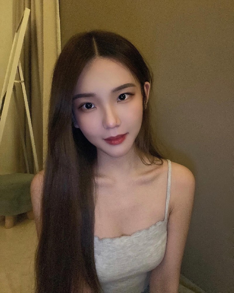 A819 照片550张 视频4个 中国女 年轻美女 生活日常 旅游