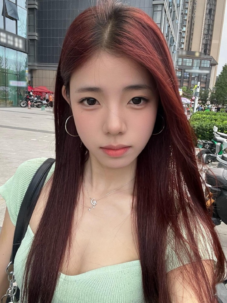 A837 照片616张 视频62个 中国女 小姐姐 生活日常 旅游 真实