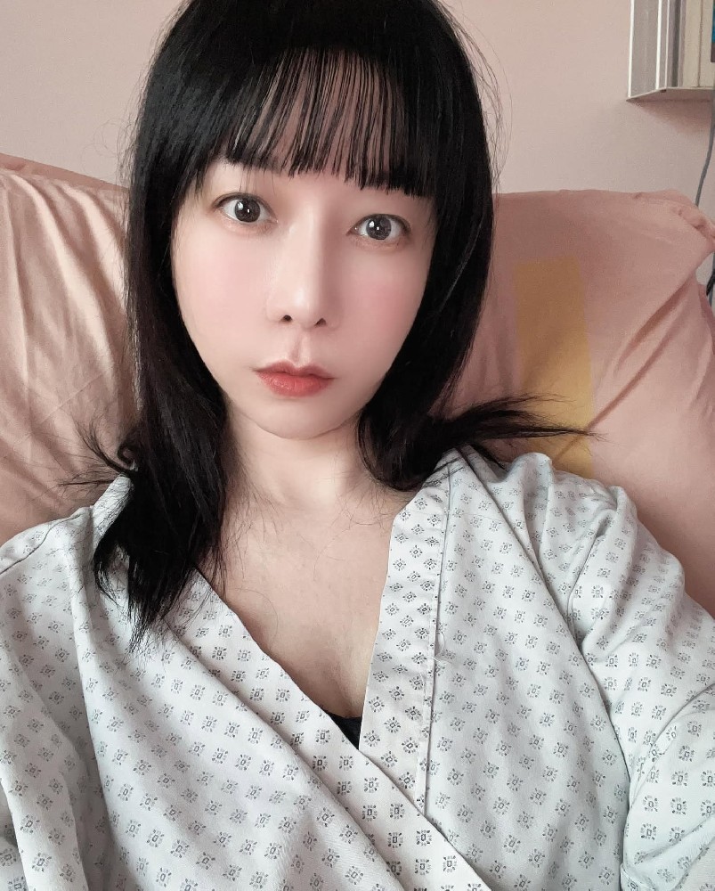 A928 照片638张 视频1个 台湾 性感美女 宝妈 自拍多 健身 日常生活